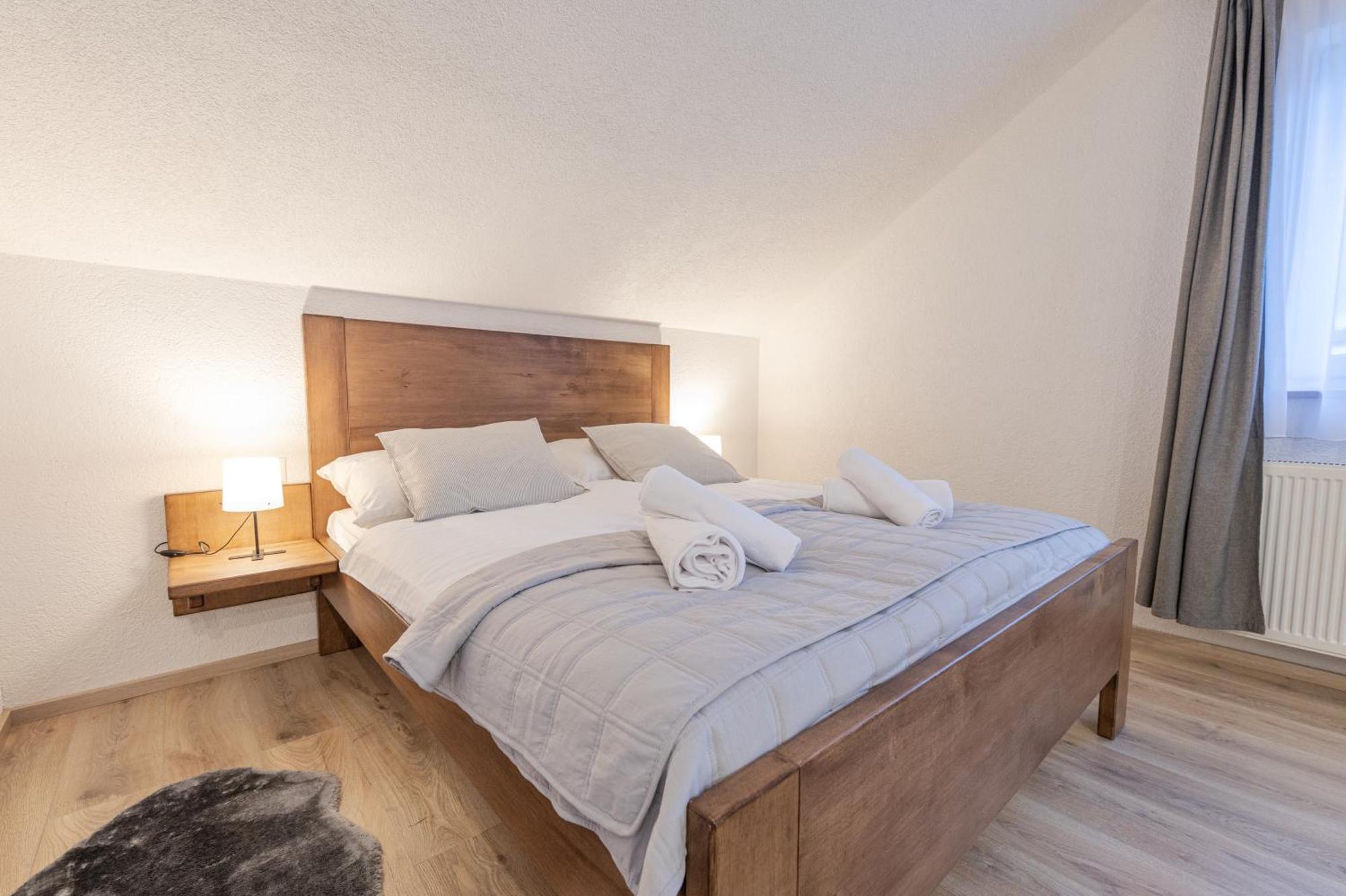 Apartmani Velebit คราสโนโปลเย ภายนอก รูปภาพ
